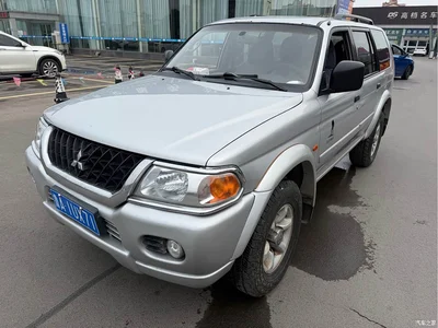 2004 Mitsubishi Pajero Sport Model 3.0L Automatic 4WD Super Luxury, фото 1, лот 11180955