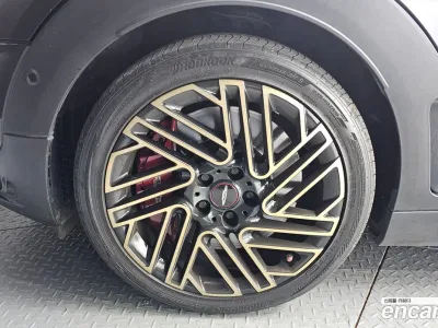 2024 Mini Clubman JCW Untold Edition, фото 4, лот 10103809