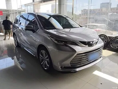 2023 Toyota Sienna 2.5L Hybrid Premium Edition, фото 4, лот 10324018