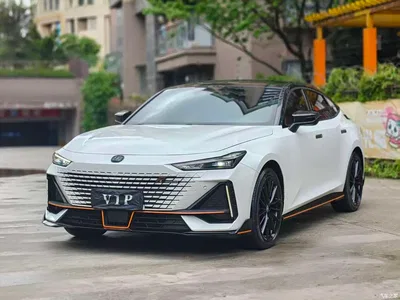 2023 Changan UNI-V 1.5T Sport Edition, фото 1, лот 10248204