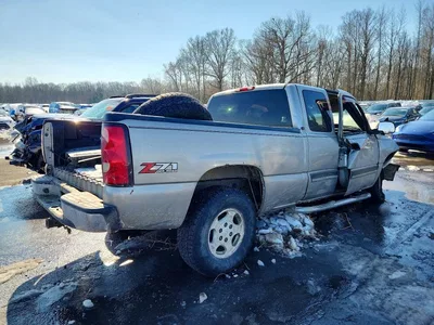 2003 CHEVROLET SILVERADO, фото 3, лот 10974722