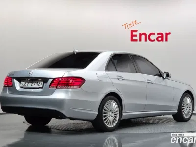 2014 Mercedes-Benz E-Class E300 Elegance, фото 2, лот 11257931