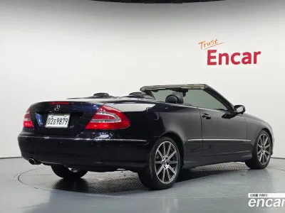 2004 Mercedes-Benz CLK-Class CLK320 Cabriolet, фото 2, лот 10203144