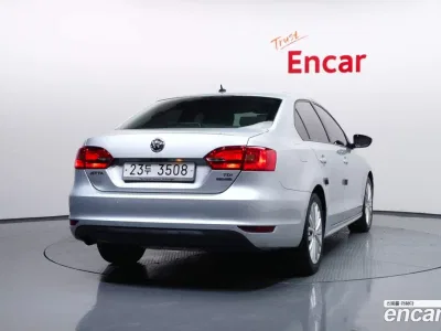 2013 Volkswagen Jetta 1.6 TDI Blue Motion, фото 4, лот 10210299
