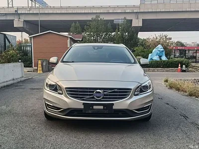2017 Volvo V60 T5 Zhi Yi Edition China V, фото 2, лот 10768572