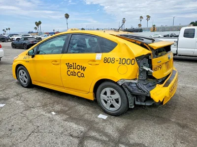 2011 TOYOTA PRIUS TWO, фото 2, лот 10548176
