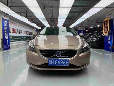 2015 Volvo V40 1.6T Smart Elegance Edition, фото 2, лот 10361471