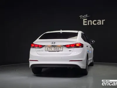 2017 Hyundai AVANTE 1.6 GDI Premium, фото 4, лот 10129424