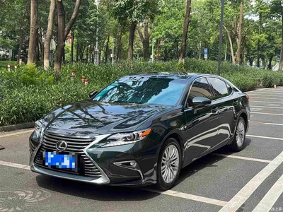 2015 Lexus ES 250 Elegance Edition, фото 1, лот 10674664