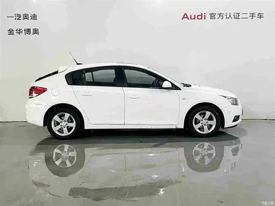 2013 Chevrolet Cruze Hatchback 1.6L Automatic Luxury, фото 3, лот 10379282