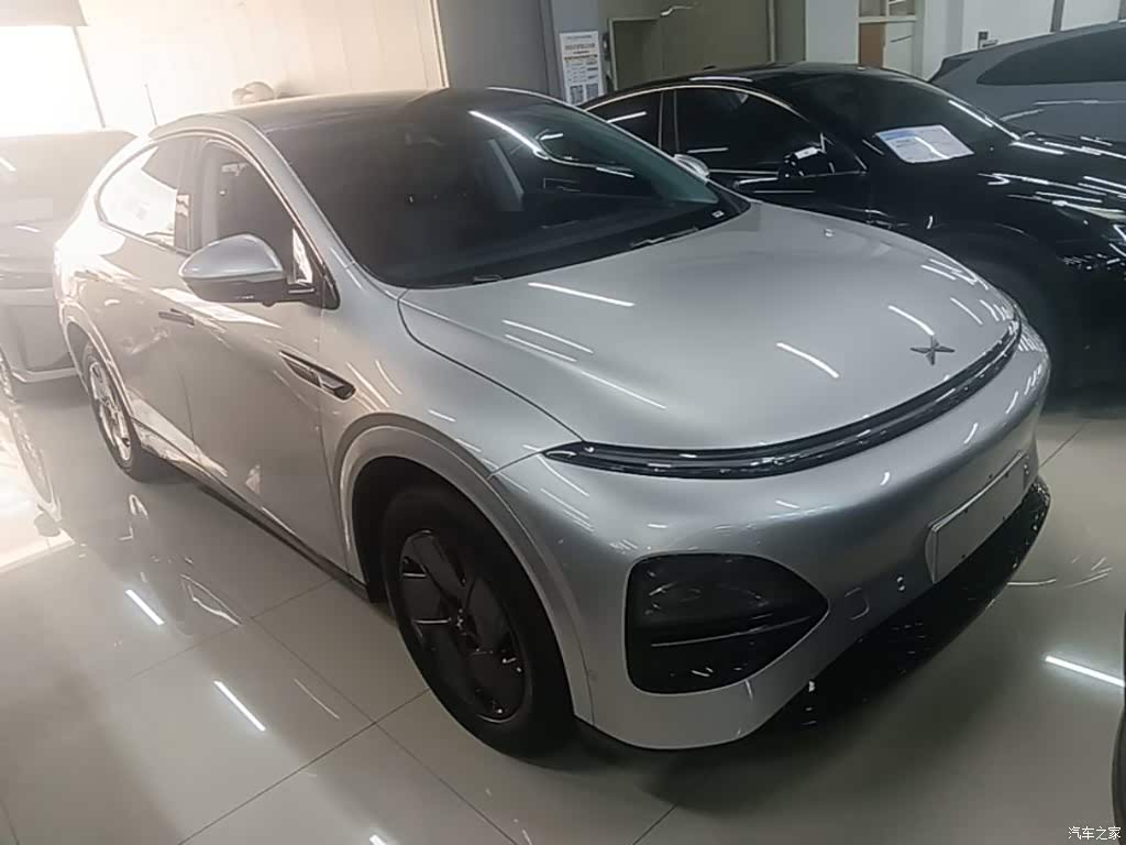2025 XPeng G6 625 Long Range Max Tech Edition, фото 4, лот 11216653