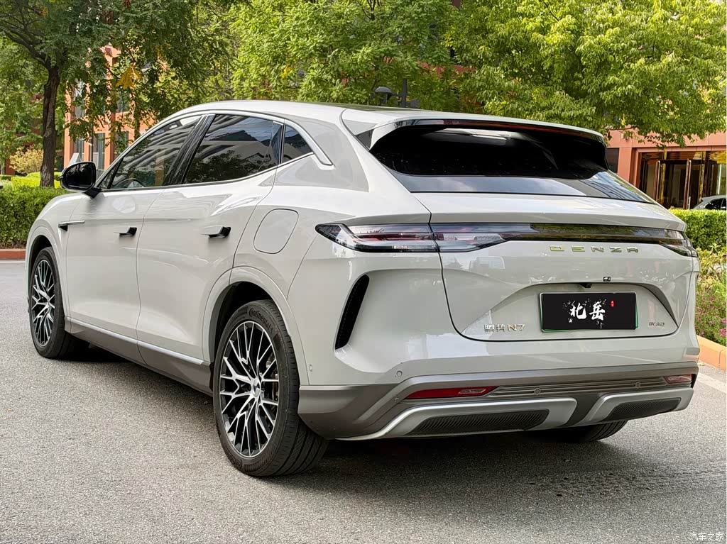 2023 Denza N7 Long Range Performance Edition, фото 4, лот 11195304
