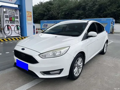 2015 Ford Focus Hatchback 1.6L Automatic Trend, фото 1, лот 11138987