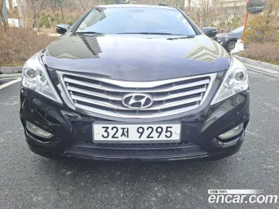 2012 Hyundai Grandeur HG240 Luxury, фото 1, лот 10141201