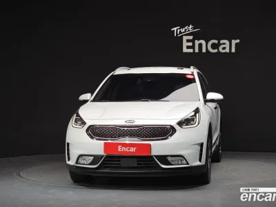 2018 Kia Niro Noblesse, фото 3, лот 10078113
