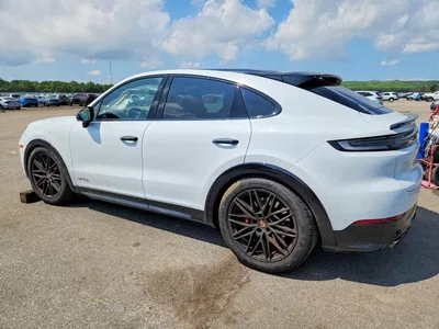 2025 PORSCHE CAYENNE GTS COUPE, фото 2, лот 10878038