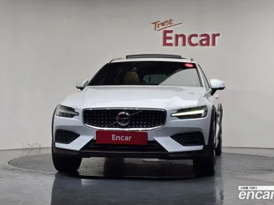 2020 Volvo V60 T5 Pro AWD, фото 3, лот 10125786