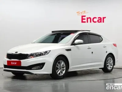 2011 Kia K5 2.0 Deluxe, фото 1, лот 10584928
