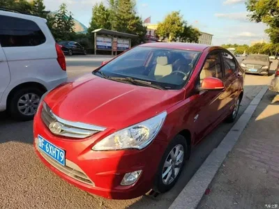2010 Hyundai Verna Sedan 1.4L Manual Comfort GS, фото 1, лот 10374293