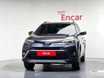 2017 Toyota RAV4 2.5 2WD, фото 3, лот 10781113