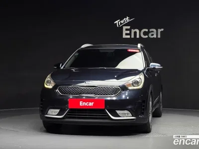 2017 Kia Niro Noblesse, фото 2, лот 10514860