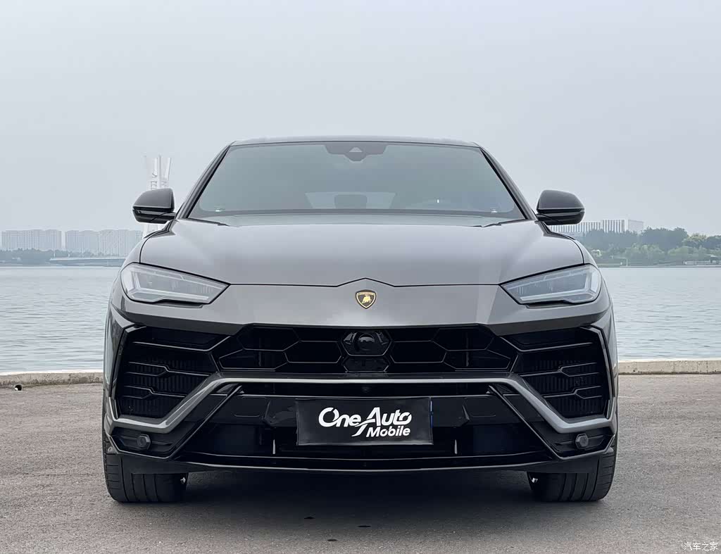 2021 Lamborghini Urus 4.0T V8, фото 1, лот 11181872