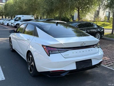 2022 Hyundai Elantra 1.5L CVT LUX Premium Edition, фото 4, лот 11087137