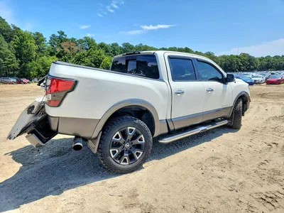 2021 NISSAN TITAN PLATINUM RESERVE, фото 3, лот 10743529