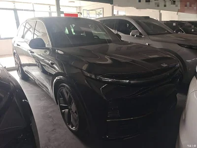 2025 Li Auto L7 Ultra Smart Renewal Edition, фото 4, лот 11221870