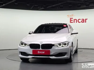 2017 BMW 3-Series 320i M Sport, фото 3, лот 10212406