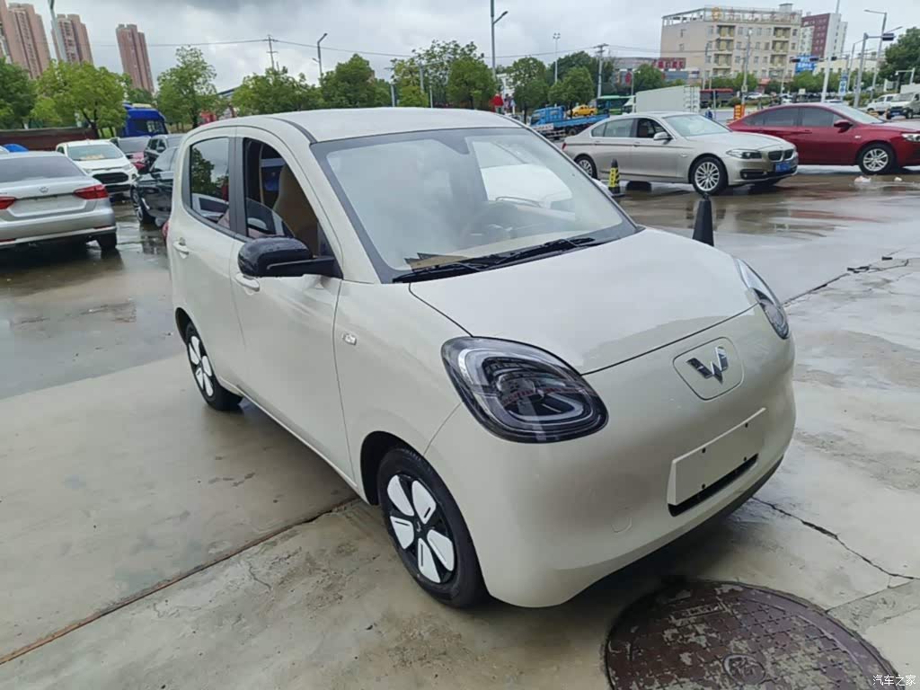 2025 Wuling Motors Hongguang MINIEV 4-Door Advanced, фото 4, лот 11214970