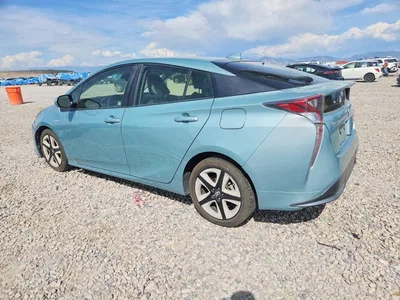 2016 TOYOTA PRIUS THREE TOURING, фото 2, лот 10525247