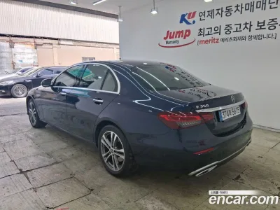 2022 Mercedes-Benz E-Class E350 4MATIC Avantgarde, фото 2, лот 10073449