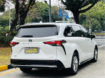 2023 Toyota Sienna 2.5L Hybrid Luxury Edition, фото 4, лот 10270324