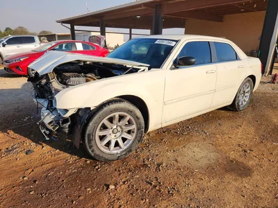 2005 CHRYSLER 300, фото 1, лот 10864012