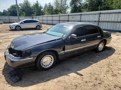 1998 LINCOLN TOWN CAR EXECUTIVE, фото 1, лот 10970225
