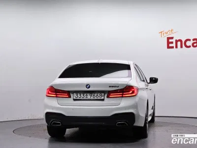 2018 BMW 5-Series 520d M Sport Package Plus, фото 3, лот 10077351
