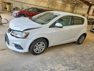 2018 CHEVROLET SONIC, фото 1, лот 10581326