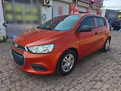2014 Chevrolet Aveo Hatchback 1.4SL MT Comfort Edition, фото 2, лот 10380952