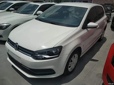 2016 Volkswagen Polo 1.4L Automatic Trend, фото 2, лот 10902862