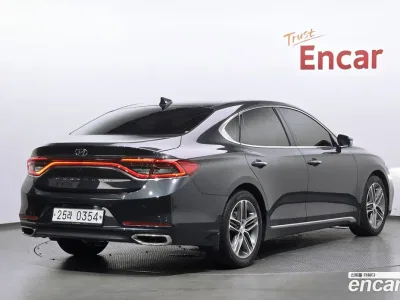 2017 Hyundai Grandeur 2.4 Premium, фото 2, лот 10264202