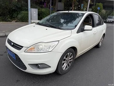 2013 Ford Focus Sedan Classic 1.8L Auto Million Edition, фото 1, лот 10293752