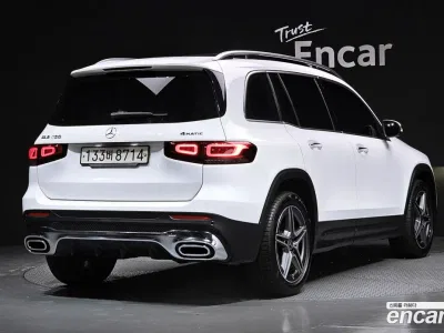 2022 Mercedes-Benz GLB-Class GLB250 4MATIC, фото 1, лот 10058596