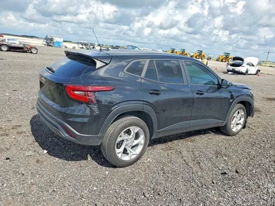 2024 CHEVROLET TRAX LS, фото 3, лот 10688122
