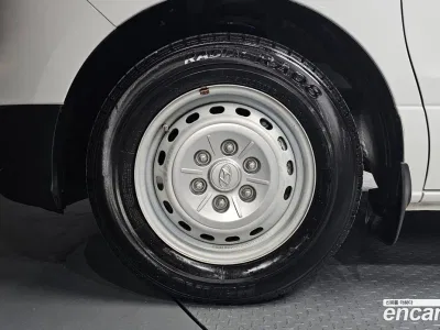 2019 Hyundai Starex Van 5-Seater, фото 3, лот 10193326