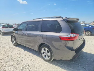 2019 TOYOTA SIENNA LE, фото 2, лот 10538681