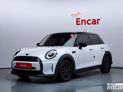 2024 Mini Cooper 5Door Classic, фото 1, лот 10093489