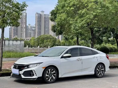 2016 Honda Civic 220TURBO CVT Luxury Edition, фото 1, лот 10443038