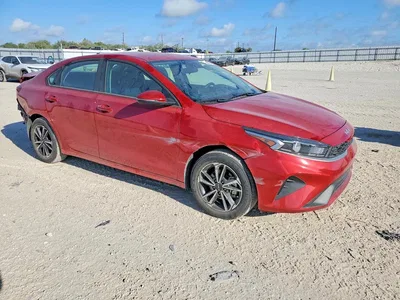 2024 KIA FORTE LXS, фото 4, лот 10787770
