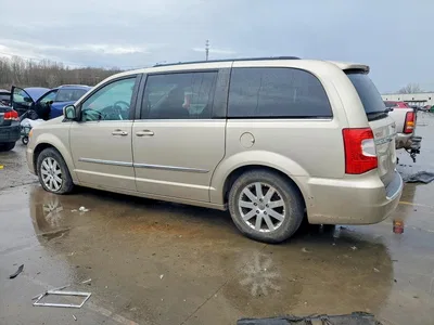 2015 CHRYSLER TOWN & COUNTRY TOURING, фото 2, лот 10863986
